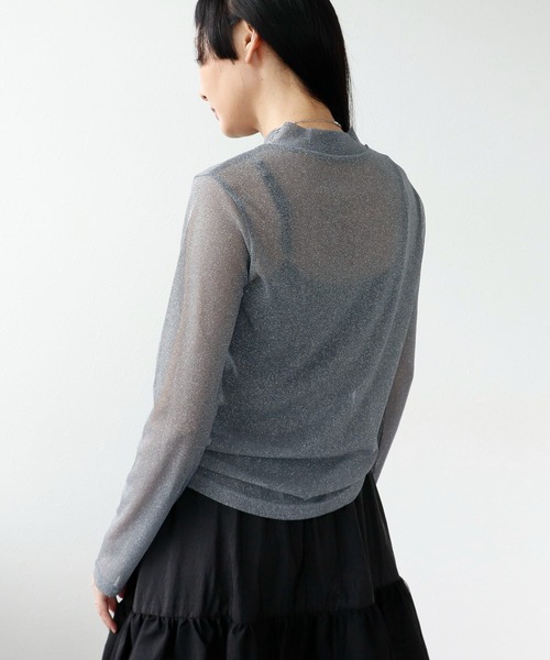 Three Four Time(スリーフォータイム)の「シアーラメハイネックプルオーバー(その他トップス・レディース・チャコールグレー/ブラック・FREE)」の11枚目の写真