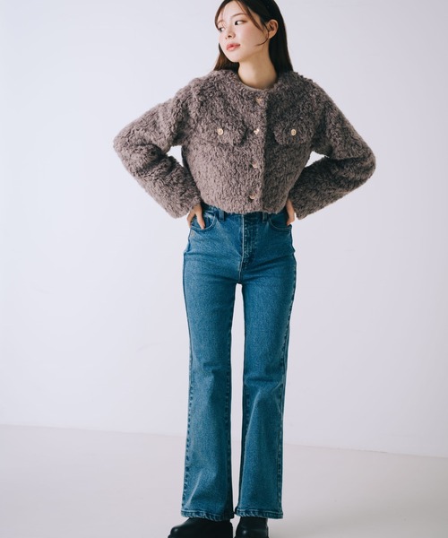 SELFIST（セルフィスト）の「ボアショート丈ジャケット 冬服