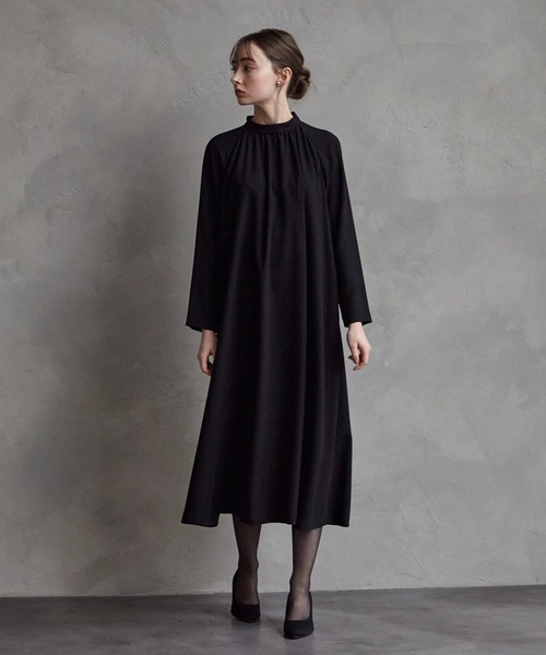 AIMER（エメ）の「【喪服・礼服】ウォッシャブル ラグランスリーブテントラインブラックワンピース（ワンピース・レディース・ブラック・LARGE/MEDIUM/SMALL）」の2枚目の写真