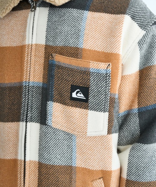 Quiksilver(クイックシルバー)の「DNA SHERPA HARRINGTO /クイックシルバー胸ポケットワンポイントボアブルゾン(ブルゾン・メンズ・ブラウン/ブラック・X-LARGE/LARGE/MEDIUM)」の10枚目の写真