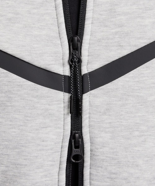 NIKE（ナイキ）の「NIKE TECH FLEECE WR FULL ZIP HOODIE HV0950-010