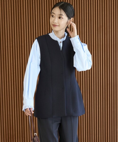 UNFILO(アンフィーロ)の「【VERY×UNFILOコラボ】BEAUTY FORM JERSEY+ ペプラムジレ(ベスト・レディース・ブラック系/ベージュ系/ネイビー系・SMALL/MEDIUM/LARGE)」の12枚目の写真