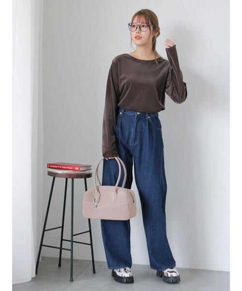 ehka sopo（エヘカソポ）の「チャーム付きエコスウェードボストン（ハンドバッグ・レディース・ブラウン/グリーン/ベージュ・F）」の10枚目の写真