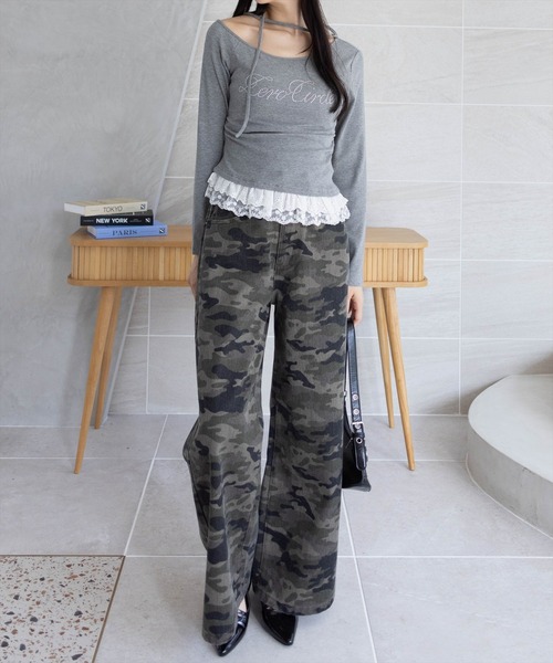 clear（クリア）の「レースフリルロゴ入りレイヤード風長袖カットソー［韓国ファッション ガーリー］（Tシャツ/カットソー・レディース・ブラック/アイボリー/ブラウン/グレー・F）」の7枚目の写真