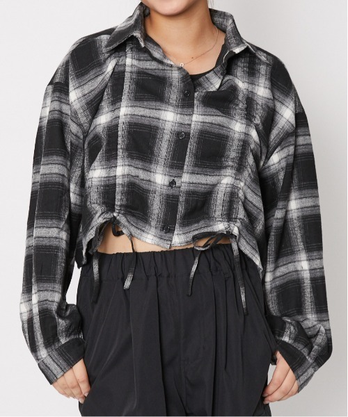 GORGE(ゴージ)の「《裾ドロスト×チェック柄》レディース シャツ 長袖 ブラウス 体型カバー 春秋冬(シャツ/ブラウス・レディース・ブラック/ブルー/レッド・F)」の2枚目の写真
