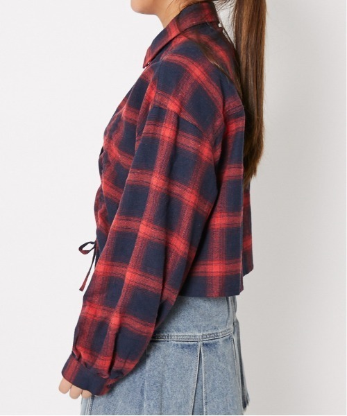 GORGE(ゴージ)の「《裾ドロスト×チェック柄》レディース シャツ 長袖 ブラウス 体型カバー 春秋冬(シャツ/ブラウス・レディース・ブラック/ブルー/レッド・F)」の5枚目の写真
