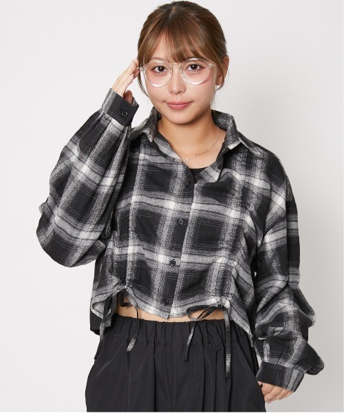 GORGE(ゴージ)の「《裾ドロスト×チェック柄》レディース シャツ 長袖 ブラウス 体型カバー 春秋冬(シャツ/ブラウス・レディース・ブラック/ブルー/レッド・F)」の9枚目の写真