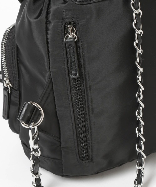 LOWRYS FARM（ローリーズファーム）の「チェーンショルダーリュック　600865（ショルダーバッグ・レディース・ブラック・FREE）」の17枚目の写真