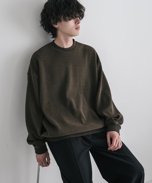 Rocky Monroe（ロッキーモンロー）の「新色追加 オーバーサイズカットコーデュロイ・スエードクルーネック長袖プルオーバー（スウェット・メンズ・チャコール/ネイビー/ブラウン/ブラック/アイボリー/ブラウン系/ブラック系/ワイン・M/L/XL）」の15枚目の写真