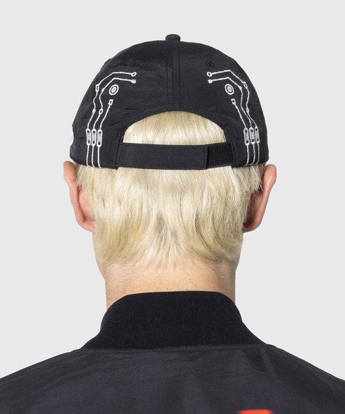 PLEASURES(プレジャー)の「PLEASURES × DAFTPUNK MEMORIES HAT(キャップ・メンズ・ブラック・FREE)」の8枚目の写真