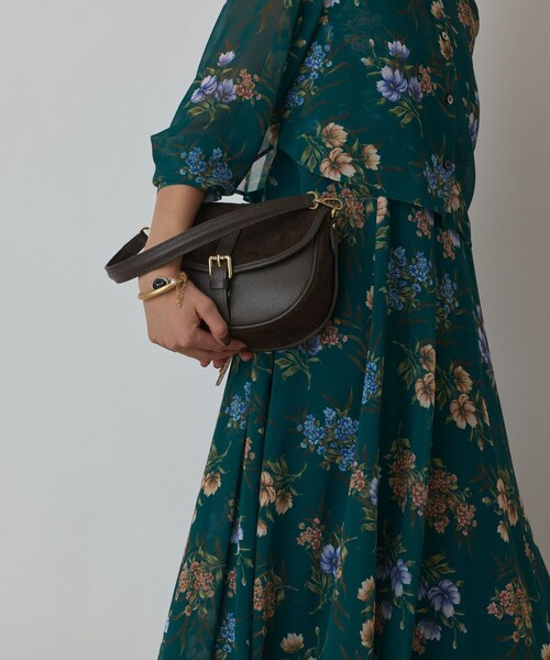 GRACE CONTINENTAL（グレースコンチネンタル）の「BIANCHINI スウェードバッグ（ショルダーバッグ・レディース・ブラウン・FREE）」の9枚目の写真