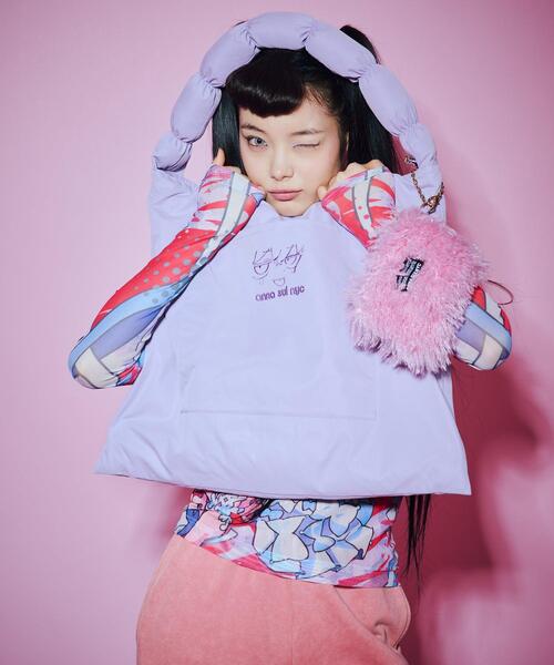 anna sui nyc(アナ スイ エヌ ワイ シー)の「anna sui nyc/アナ スイ エヌワイシー/『×寺田てら』TERAリバーシブルバッグ(トートバッグ・レディース・パープル/ブラック・F)」の22枚目の写真