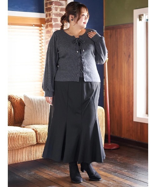 Re-J&SUPURE(リジェイアンドスプル)の「【大きいサイズ】【Kannaコラボ】リブレースアッププルオーバー(Tシャツ/カットソー・レディース・ダークグレー/ブラック・XX-LARGE/XXX-LARGE/XXXX-LARGE)」の17枚目の写真