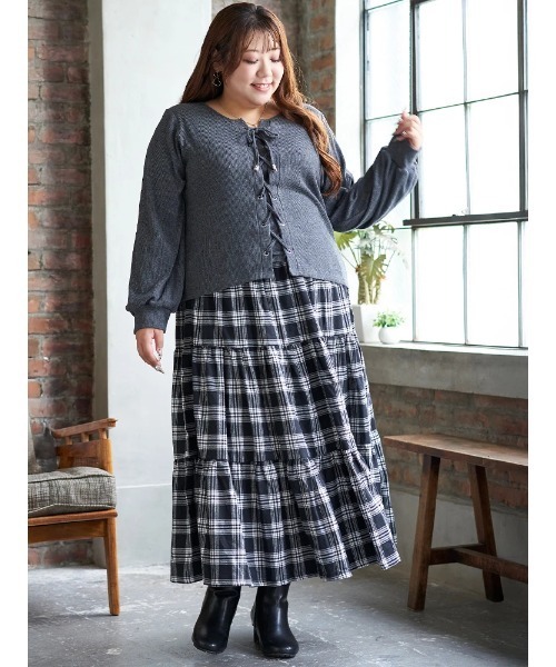 Re-J&SUPURE(リジェイアンドスプル)の「【大きいサイズ】【Kannaコラボ】リブレースアッププルオーバー(Tシャツ/カットソー・レディース・ダークグレー/ブラック・XX-LARGE/XXX-LARGE/XXXX-LARGE)」の20枚目の写真