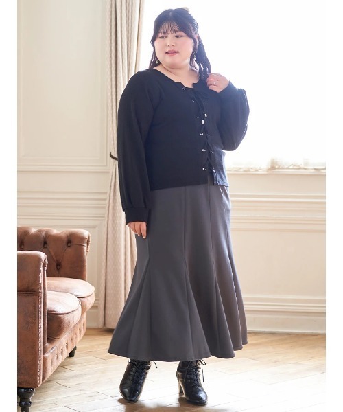 Re-J&SUPURE(リジェイアンドスプル)の「【大きいサイズ】【Kannaコラボ】リブレースアッププルオーバー(Tシャツ/カットソー・レディース・ダークグレー/ブラック・XX-LARGE/XXX-LARGE/XXXX-LARGE)」の8枚目の写真