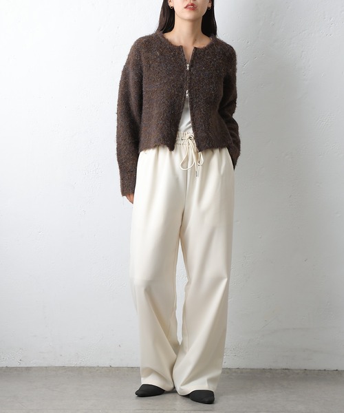 COLONY 2139（コロニートゥーワンスリーナイン）の「ウールライクイージーワイドパンツ（スラックス・レディース・ブラック/アイボリー/チャコールグレー・MEDIUM/SMALL）」の4枚目の写真