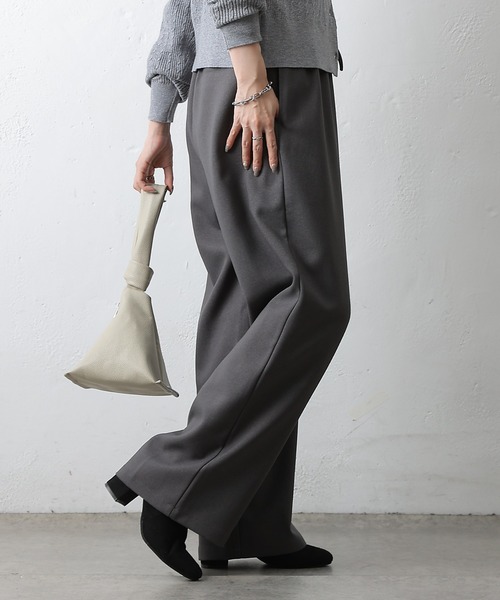 COLONY 2139（コロニートゥーワンスリーナイン）の「ウールライクイージーワイドパンツ（スラックス・レディース・ブラック/アイボリー/チャコールグレー・MEDIUM/SMALL）」の16枚目の写真