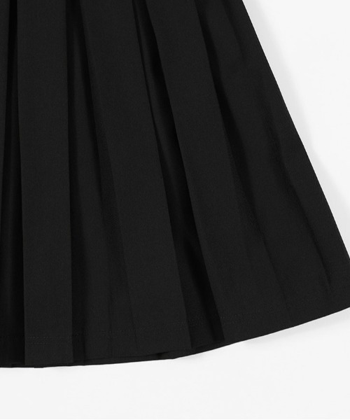 FANCY CLUB(ファンシークラブ)の「A'GEM/9 × .kom 『FANCY CLUB/ファンシークラブ』 CLASSIC BUCKLE PLEATS MIDI SKIRT/バックルプリーツスカート(スカート・レディース・グレー/ブラック・FREE)」の17枚目の写真