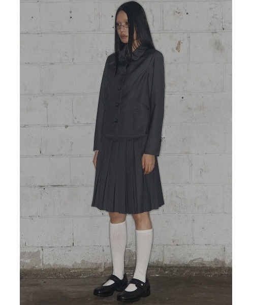 FANCY CLUB(ファンシークラブ)の「A'GEM/9 × .kom 『FANCY CLUB/ファンシークラブ』 CLASSIC BUCKLE PLEATS MIDI SKIRT/バックルプリーツスカート(スカート・レディース・グレー/ブラック・FREE)」の4枚目の写真
