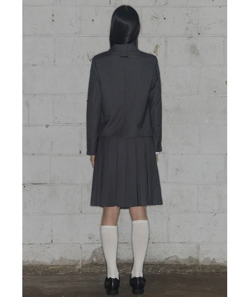 FANCY CLUB(ファンシークラブ)の「A'GEM/9 × .kom 『FANCY CLUB/ファンシークラブ』 CLASSIC BUCKLE PLEATS MIDI SKIRT/バックルプリーツスカート(スカート・レディース・グレー/ブラック・FREE)」の5枚目の写真