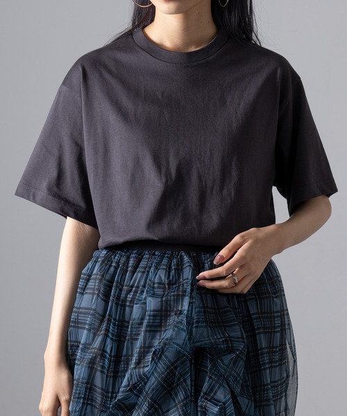 United Athle(ユナイテッドアスレ)の「【United Athle】6.5オンス ファインジャージー Tシャツ 1100(Tシャツ/カットソー・レディース・ブラウン/ブラック/チャコールグレー/ダークグリーン/ホワイト/ネイビー/アイボリー/サックスブルー/スミクロ/インディゴブルー/ダークグレー/ダークブルー/ライトグリーン/オフホワイト/バーガンディー・M/L/XL/S)」の5枚目の写真