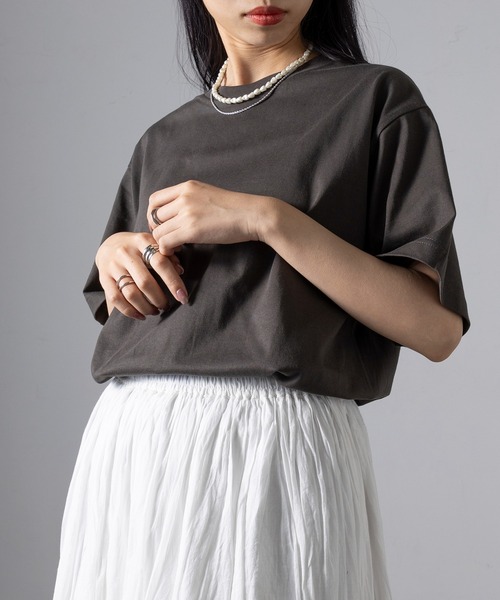 United Athle(ユナイテッドアスレ)の「【United Athle】6.5オンス ファインジャージー Tシャツ 1100(Tシャツ/カットソー・レディース・ブラウン/ブラック/チャコールグレー/ダークグリーン/ホワイト/ネイビー/アイボリー/サックスブルー/スミクロ/インディゴブルー/ダークグレー/ダークブルー/ライトグリーン/オフホワイト/バーガンディー・M/L/XL/S)」の7枚目の写真