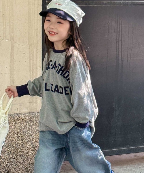 aimoha（アイモハ）の「【aimoha-KIDS-】キッズ　ロゴスウェット（スウェット・キッズ・グレー/イエロー/ダークグレー・90/100/110/120/130）」の15枚目の写真