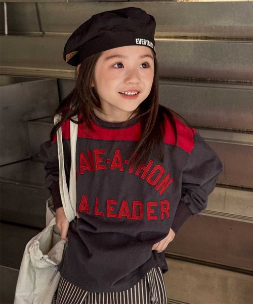 aimoha（アイモハ）の「【aimoha-KIDS-】キッズ　ロゴスウェット（スウェット・キッズ・グレー/イエロー/ダークグレー・90/100/110/120/130）」の11枚目の写真