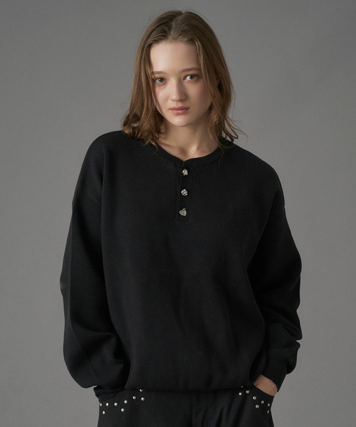 セール】SILVER BUTTON HENRY NECK KNIT / シルバーボタンヘンリー