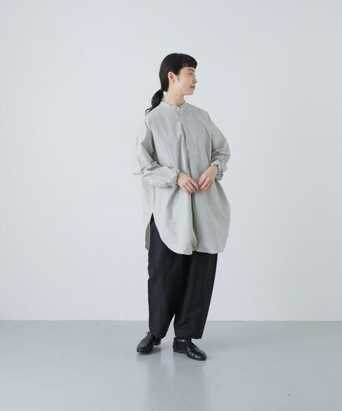 かぐれ（カグレ）の「Cotton tunic shirts（シャツ/ブラウス・レディース・ライトグレー/オフホワイト・FREE）」の20枚目の写真