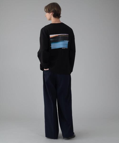 BROWNY(ブラウニー)の「BROWNY/アクセ付きフォトグラフィックプルオーバー(スウェット・メンズ・ブラック/サックスブルー/ホワイト/ブラウン・MEDIUM/LARGE)」の9枚目の写真