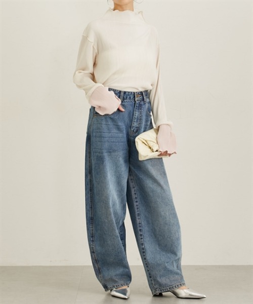 nissen（ニッセン）の「袖配色メローネックトップス（Tシャツ/カットソー・レディース・アイボリー/グレイッシュベージュ/チャコール・M/L）」の6枚目の写真