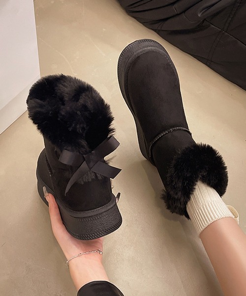 shoes365（シューズスリーシックスファイヴ）の「バックリボン　ムートンブーツ (AW)（ブーツ・レディース・ブラック/ホワイト/ブラウン・23.0cm/23.5cm/24.5cm/25.0cm/25.5cm）」の12枚目の写真
