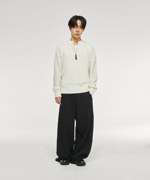 SIGNATURE（シグネチャ）の「マルチタックワイドスラックス[ブラック]（スラックス・レディース・その他・SMALL/MEDIUM/LARGE/X-LARGE）」の4枚目の写真