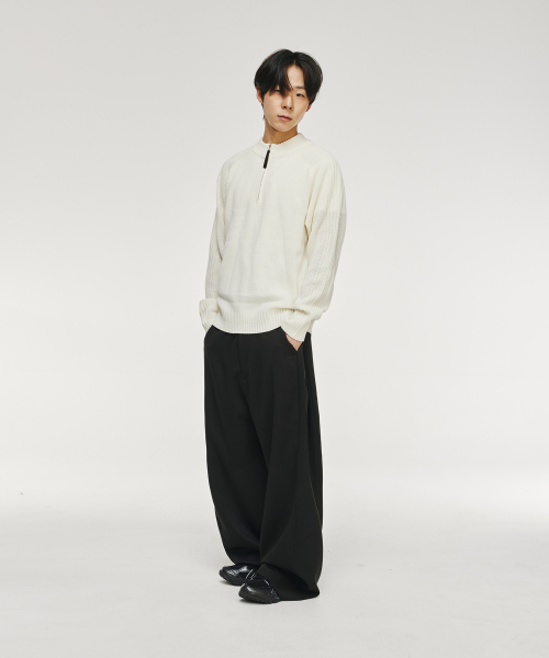 SIGNATURE（シグネチャ）の「マルチタックワイドスラックス[ブラック]（スラックス・レディース・その他・SMALL/MEDIUM/LARGE/X-LARGE）」の5枚目の写真