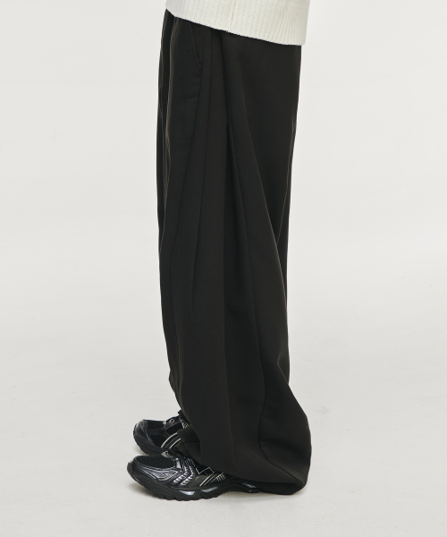 SIGNATURE（シグネチャ）の「マルチタックワイドスラックス[ブラック]（スラックス・レディース・その他・SMALL/MEDIUM/LARGE/X-LARGE）」の6枚目の写真