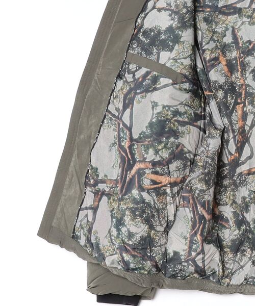 Guess（ゲス）の「OUTDOORS Puffa Jacket アウター ジャケット（その他アウター・メンズ・カーキオリーブ/ブラック・SMALL/MEDIUM/LARGE/X-LARGE/XX-LARGE）」の20枚目の写真