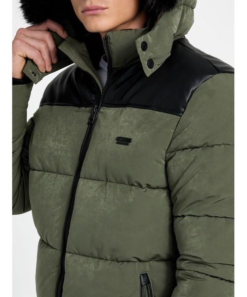 Guess（ゲス）の「OUTDOORS Puffa Jacket アウター ジャケット（その他アウター・メンズ・カーキオリーブ/ブラック・SMALL/MEDIUM/LARGE/X-LARGE/XX-LARGE）」の7枚目の写真