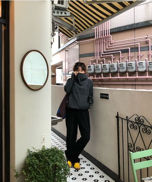 URBANDTYPE(アーバンディタイプ)の「ダルースブラシドコーデュロイパンツ_4カラー(その他パンツ・レディース・バーガンディー/ブラウン/アイボリー/ブラック・X-LARGE/LARGE/MEDIUM/SMALL)」の14枚目の写真