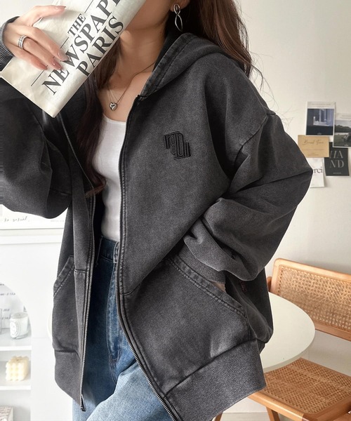 Java(ジャバ)の「《JaVa ジャバコラボ》大人の抜け感◎ニュアンス色が映える。アシッドウォッシュロゴZIPパーカー(パーカー・レディース・チャコール/ブラウン・LARGE/MEDIUM/SMALL/X-LARGE)」の11枚目の写真