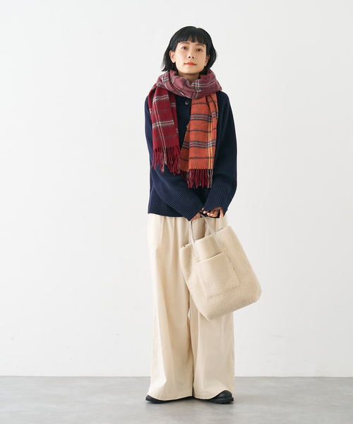 collex（コレックス）の「2WAYリバーシブルボアトートバッグ（トートバッグ・レディース・ブラック/グレイッシュベージュ・フリー）」の13枚目の写真