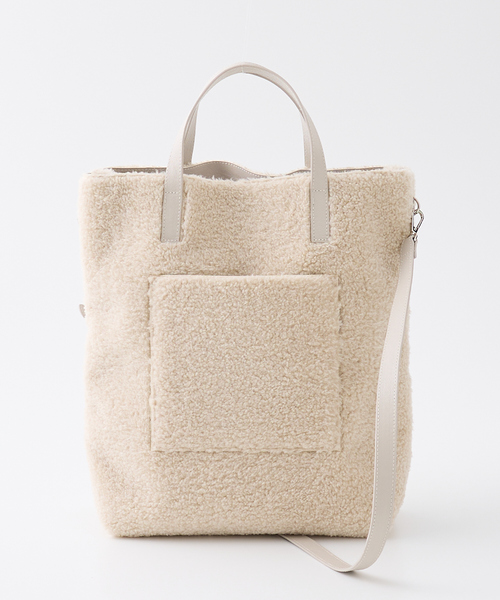 collex（コレックス）の「2WAYリバーシブルボアトートバッグ（トートバッグ・レディース・ブラック/グレイッシュベージュ・フリー）」の19枚目の写真