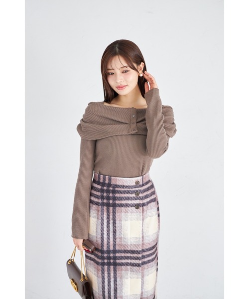 tocco closet(トッコ クローゼット)の「【ZOZO限定】リボンライクオフショルニットトップス(ニット/セーター・レディース・グレー/ピンクベージュ/モカ/ネイビー・M)」の15枚目の写真