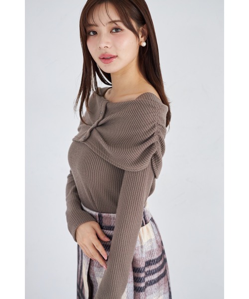 tocco closet(トッコ クローゼット)の「【ZOZO限定】リボンライクオフショルニットトップス(ニット/セーター・レディース・グレー/ピンクベージュ/モカ/ネイビー・M)」の20枚目の写真