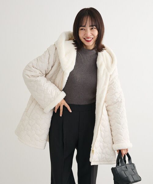 Green　Parks（グリーンパークス）の「・swing by ハートキルトフレアコート（その他アウター・レディース・アイボリー/チャコールグレー・FREE）」の8枚目の写真