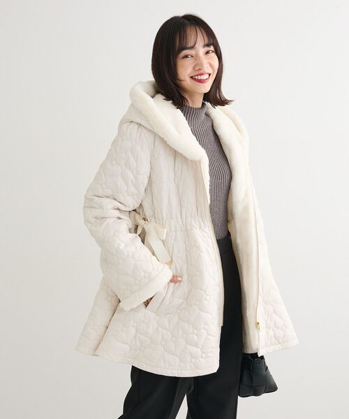 Green　Parks（グリーンパークス）の「・swing by ハートキルトフレアコート（その他アウター・レディース・アイボリー/チャコールグレー・FREE）」の10枚目の写真