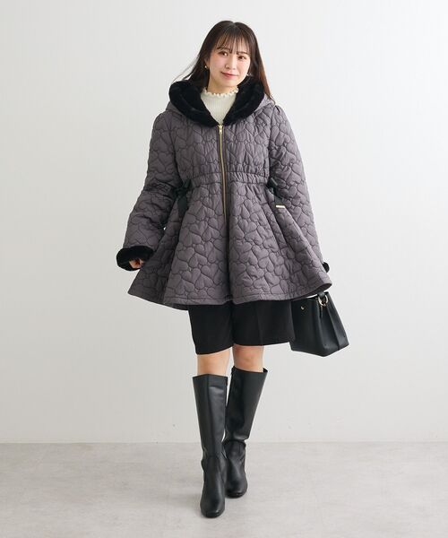 Green　Parks（グリーンパークス）の「・swing by ハートキルトフレアコート（その他アウター・レディース・アイボリー/チャコールグレー・FREE）」の14枚目の写真