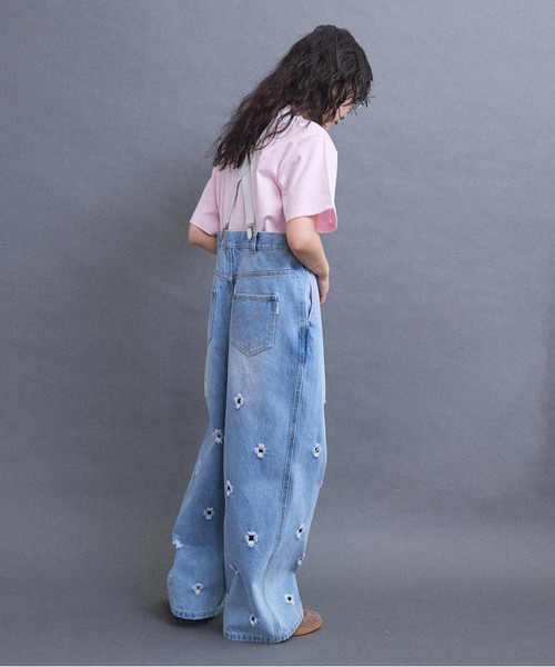 I am I in fact...(アイアムアイインファクト)の「HOLE SUSPENDER PAPA デニム(デニムパンツ・レディース・サックスブルー/ブラック・FREE)」の20枚目の写真