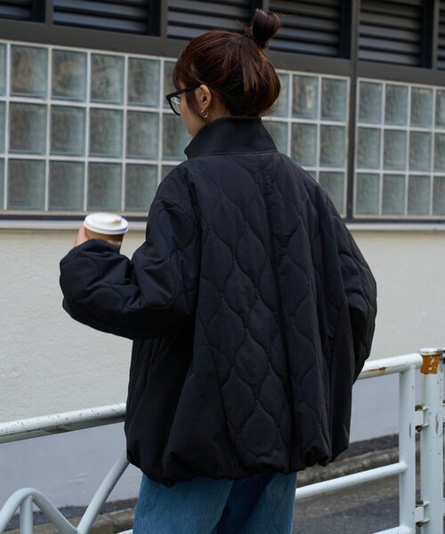 CIAOPANIC TYPY（チャオパニックティピー）の「【軽量/春まで使える】切り替えキルティングスタンドカラーバルーンブルゾン（ブルゾン・レディース・カーキ/ブラック/オフホワイト・ONE SIZE）」の20枚目の写真