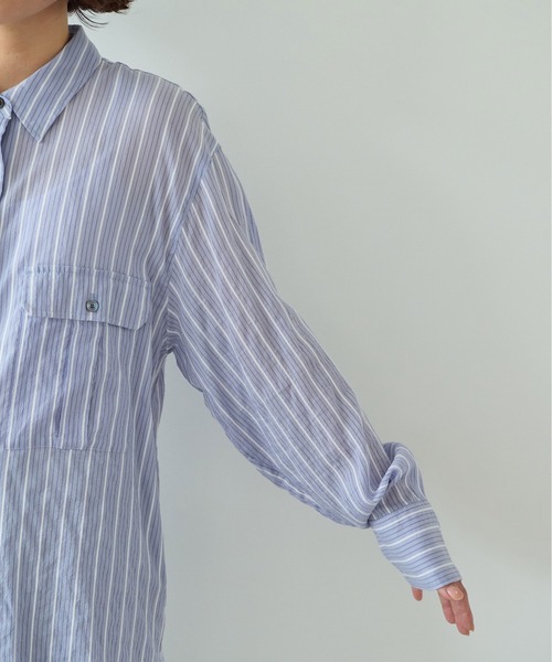 yuni（ユニ　）の「●キュプラポリエステルコットン stripe oversized シャツ（シャツ/ブラウス・レディース・パープル/アイボリー/グリーン・FREE）」の17枚目の写真
